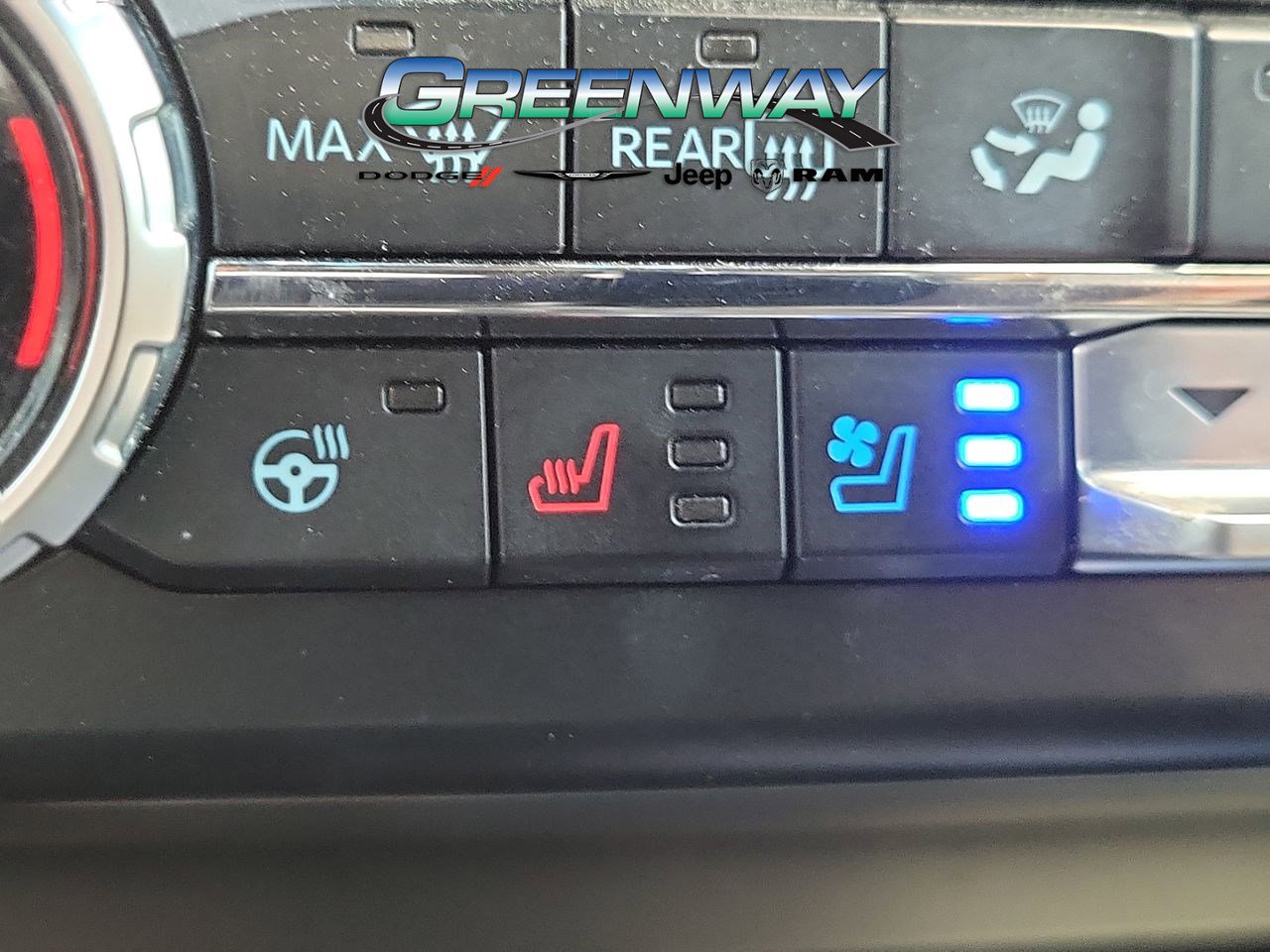 Used 2023 Ford F250 Lariat w/ Sport Appearance Package AWD/4WD image 24