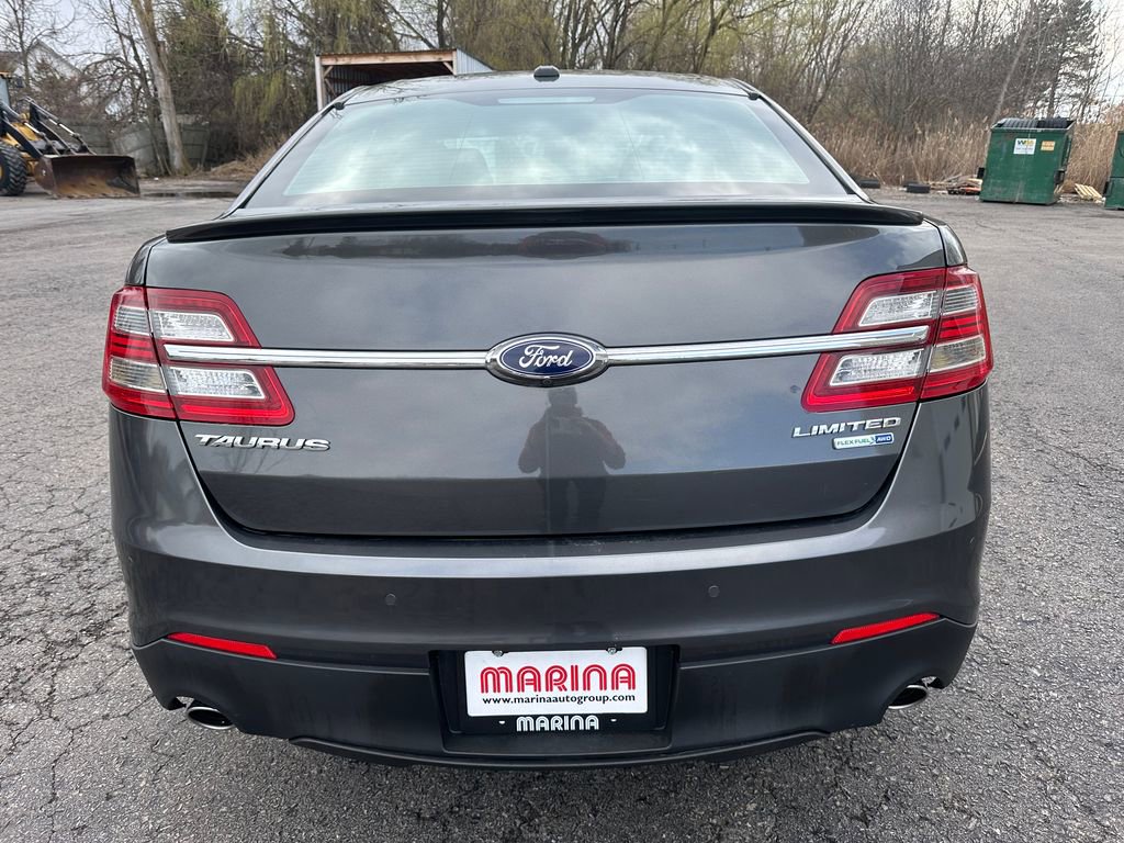 Used 2016 Ford Taurus Limited w/ Equipment Group 301A AWD/4WD image 16