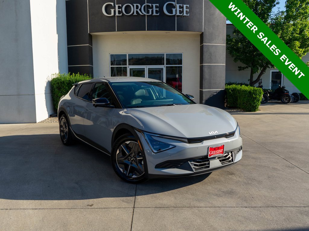 New 2025 Kia EV6 Light w/ Light LR Technology Package