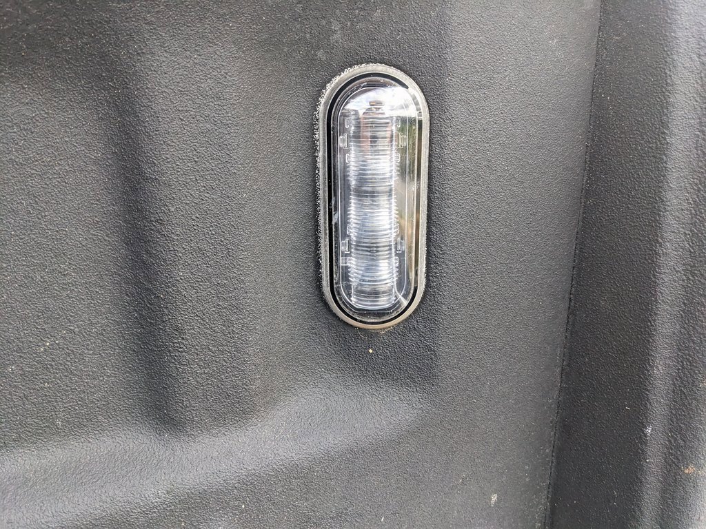 Used 2023 Ford F250 Lariat w/ Chrome Package image 28