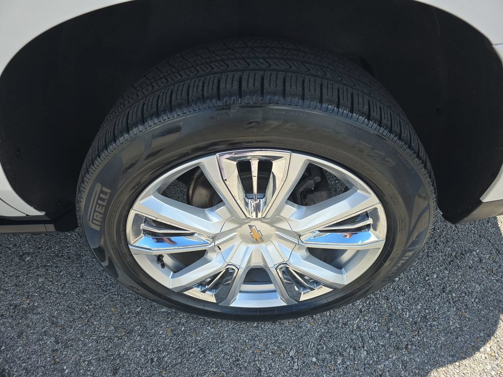 Used 2021 Chevrolet Tahoe High Country w/ Premium Package AWD/4WD image 12