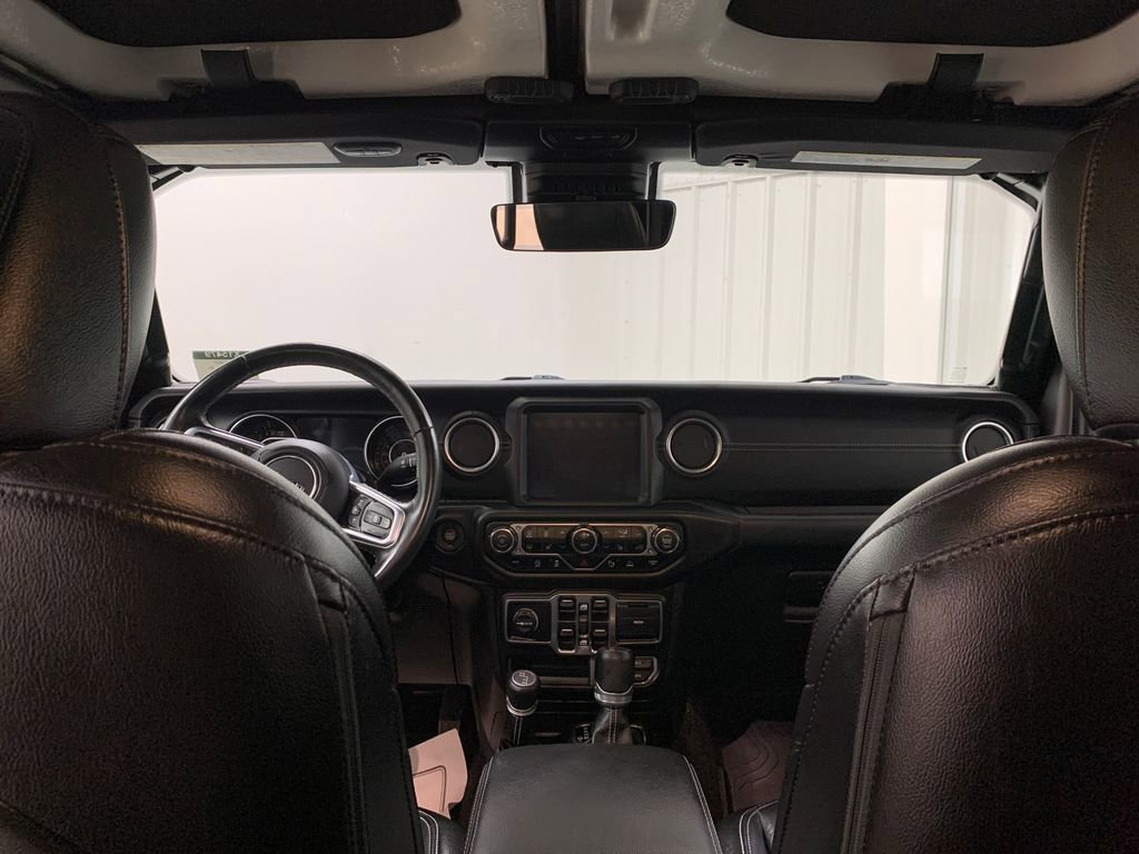 Used 2020 Jeep Gladiator Overland image 19