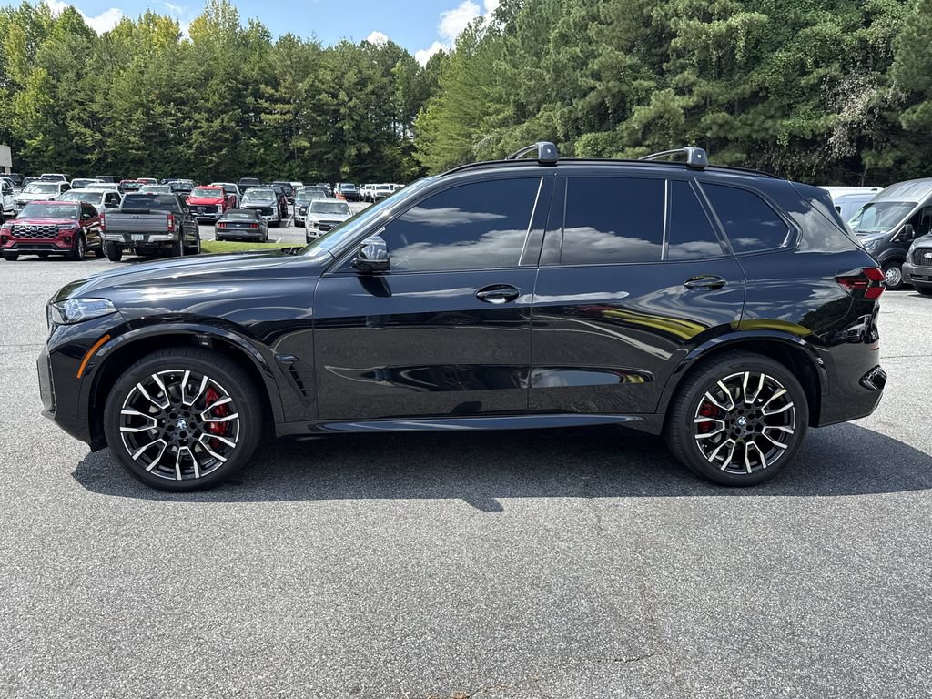 Used 2026 BMW X5 xDrive40i w/ M Sport Package AWD/4WD image 4