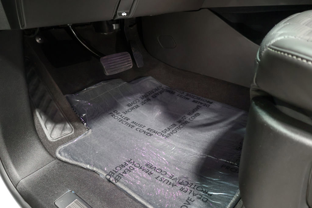 Used 2026 Cadillac Escalade V image 33