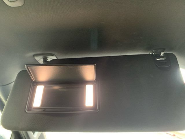 Used 2024 Jeep Wagoneer L Series II AWD/4WD image 45