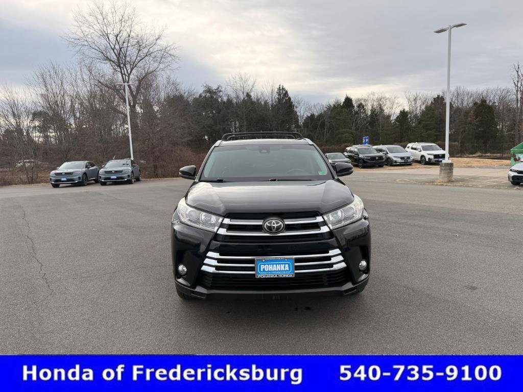Used 2017 Toyota Highlander Limited image 9