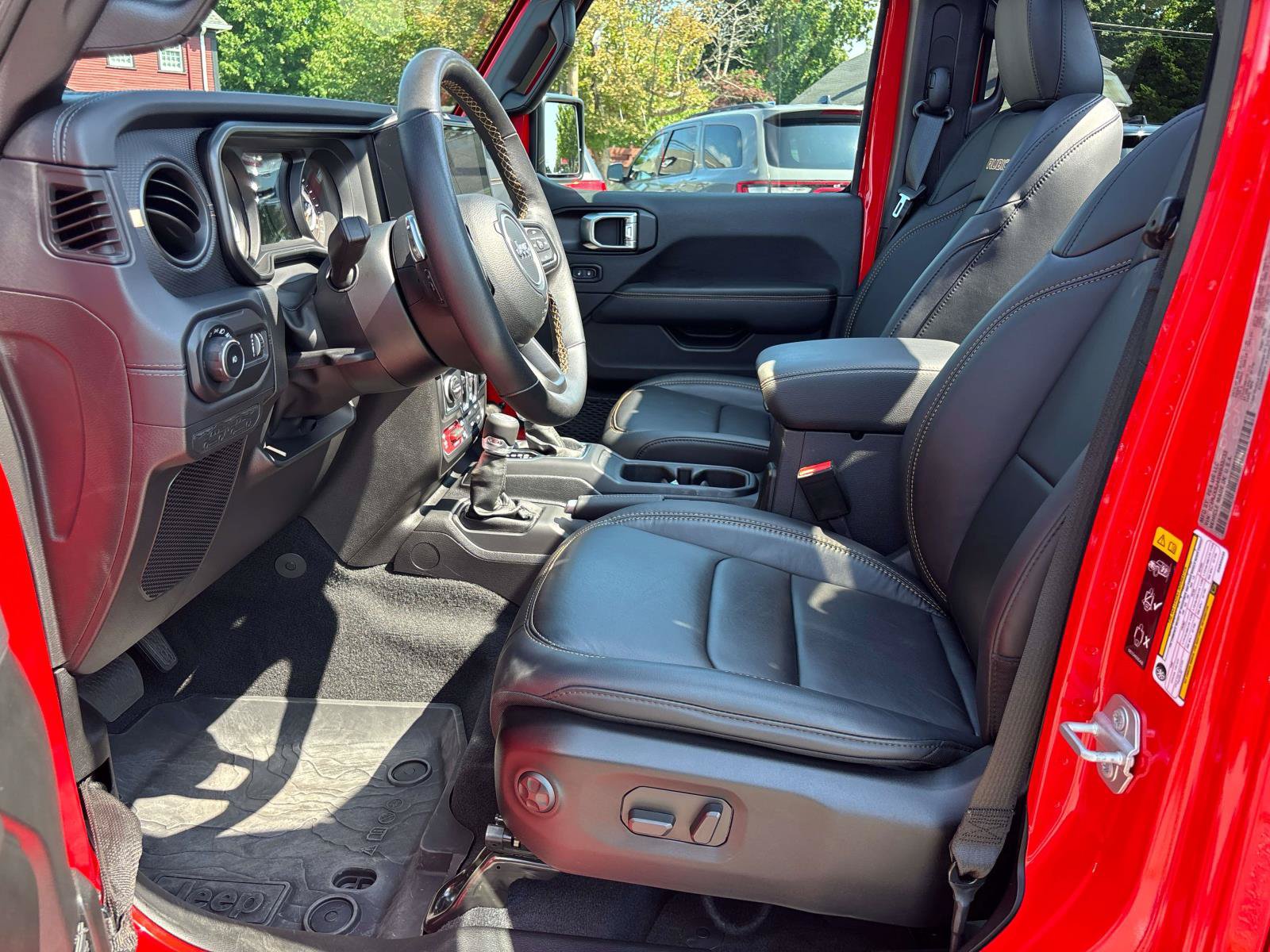 Certified 2025 Jeep Wrangler Unlimited Rubicon 392 AWD/4WD image 10