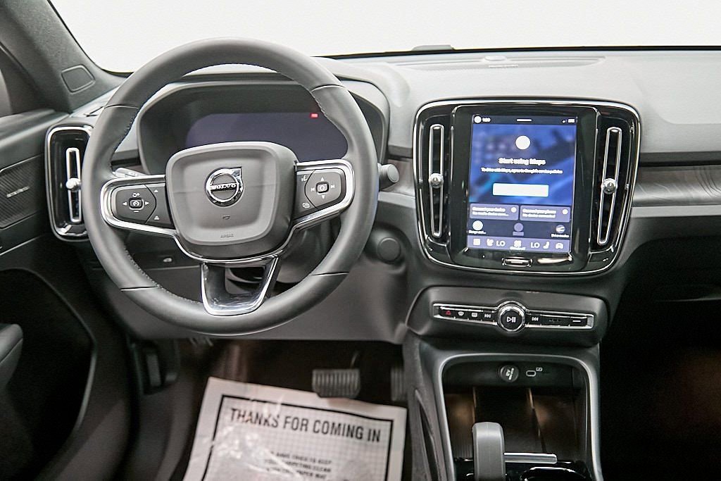 Certified 2023 Volvo C40 P8 Recharge Ultimate image 24