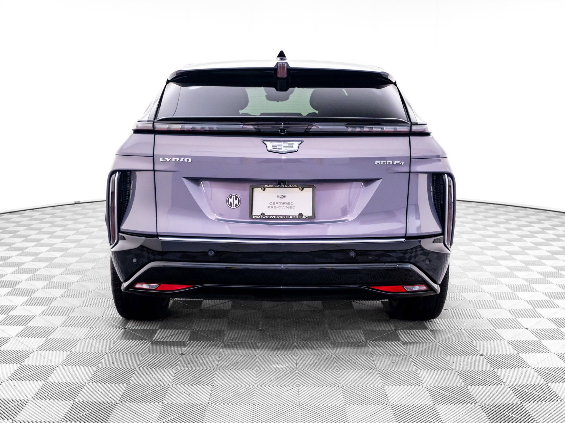 Certified 2025 Cadillac Lyriq Luxury w/ LPO, Floor Liner Package AWD/4WD image 5