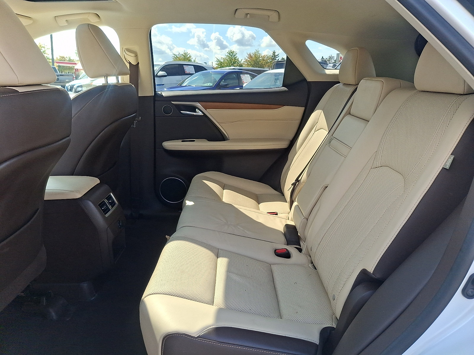 Used 2018 Lexus RX 350 AWD w/ Premium Package image 10