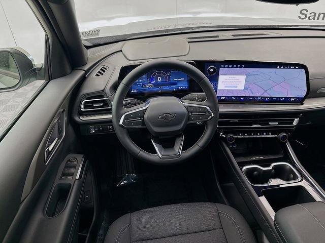 New 2026 Chevrolet Traverse LT w/ Midnight/Sport Edition FWD image 24