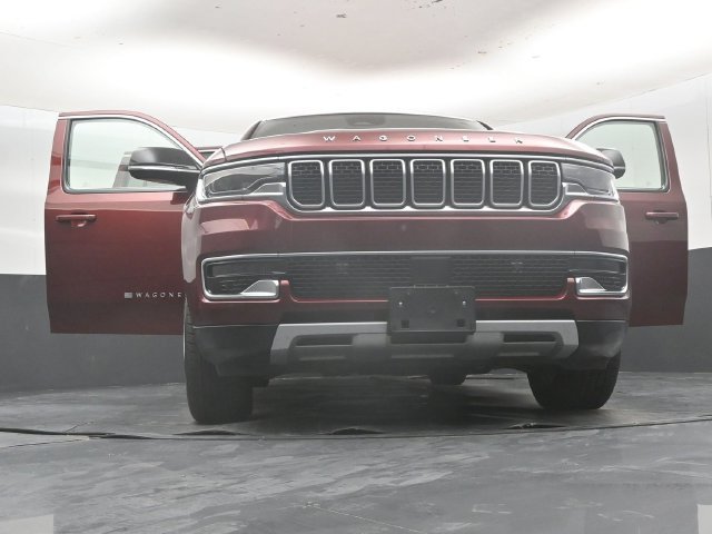 Used 2024 Jeep Wagoneer L Series II w/ Flexible Seating Group RWD image 65