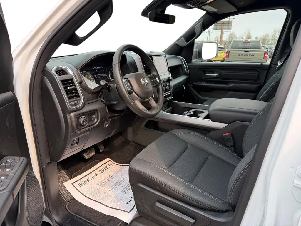 New 2026 RAM 1500 Express AWD/4WD image 22