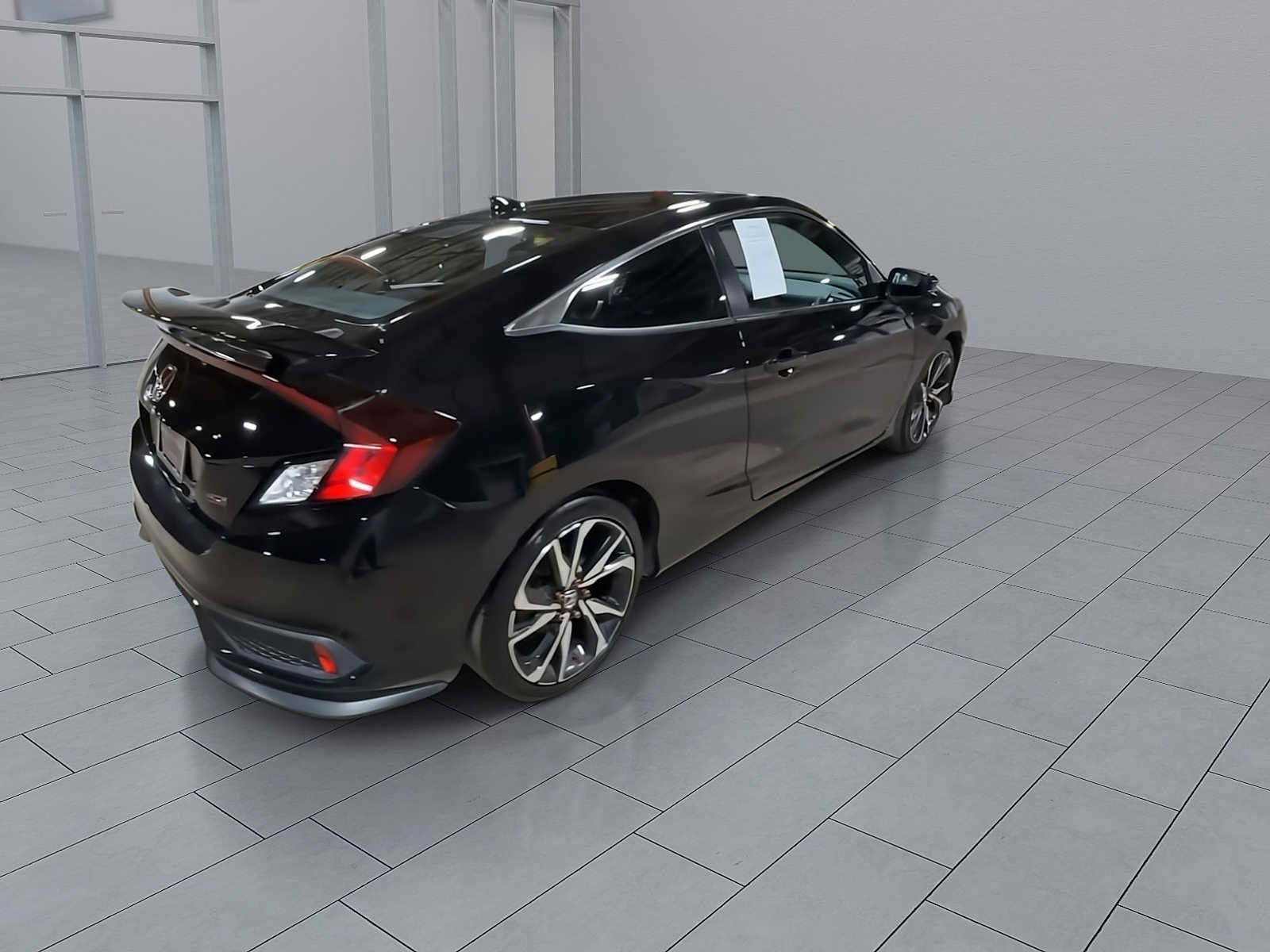 Used 2018 Honda Civic Si image 8