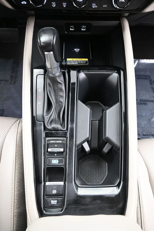 Used 2023 Honda Accord Touring image 17