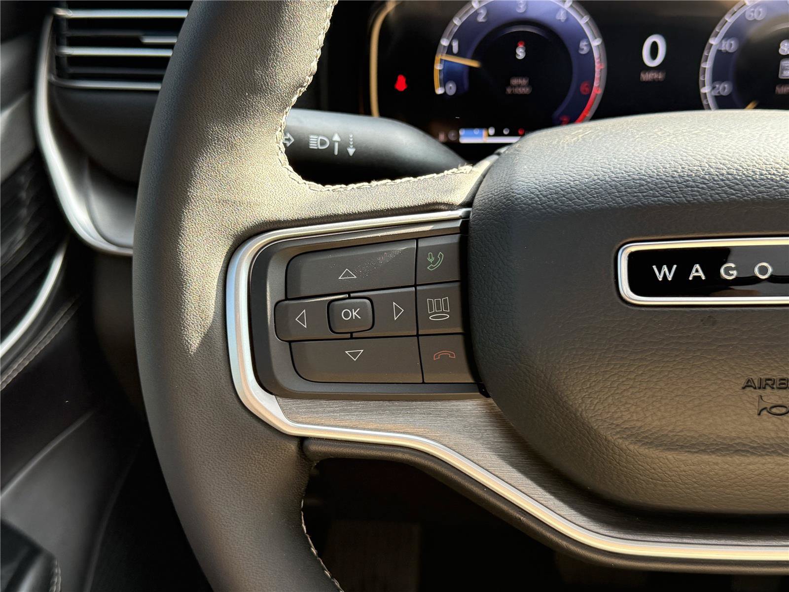 New 2025 Jeep Wagoneer L Series II AWD/4WD image 22