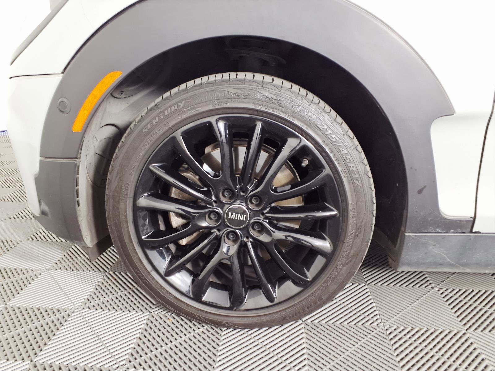 Used 2022 MINI Cooper Clubman S image 7