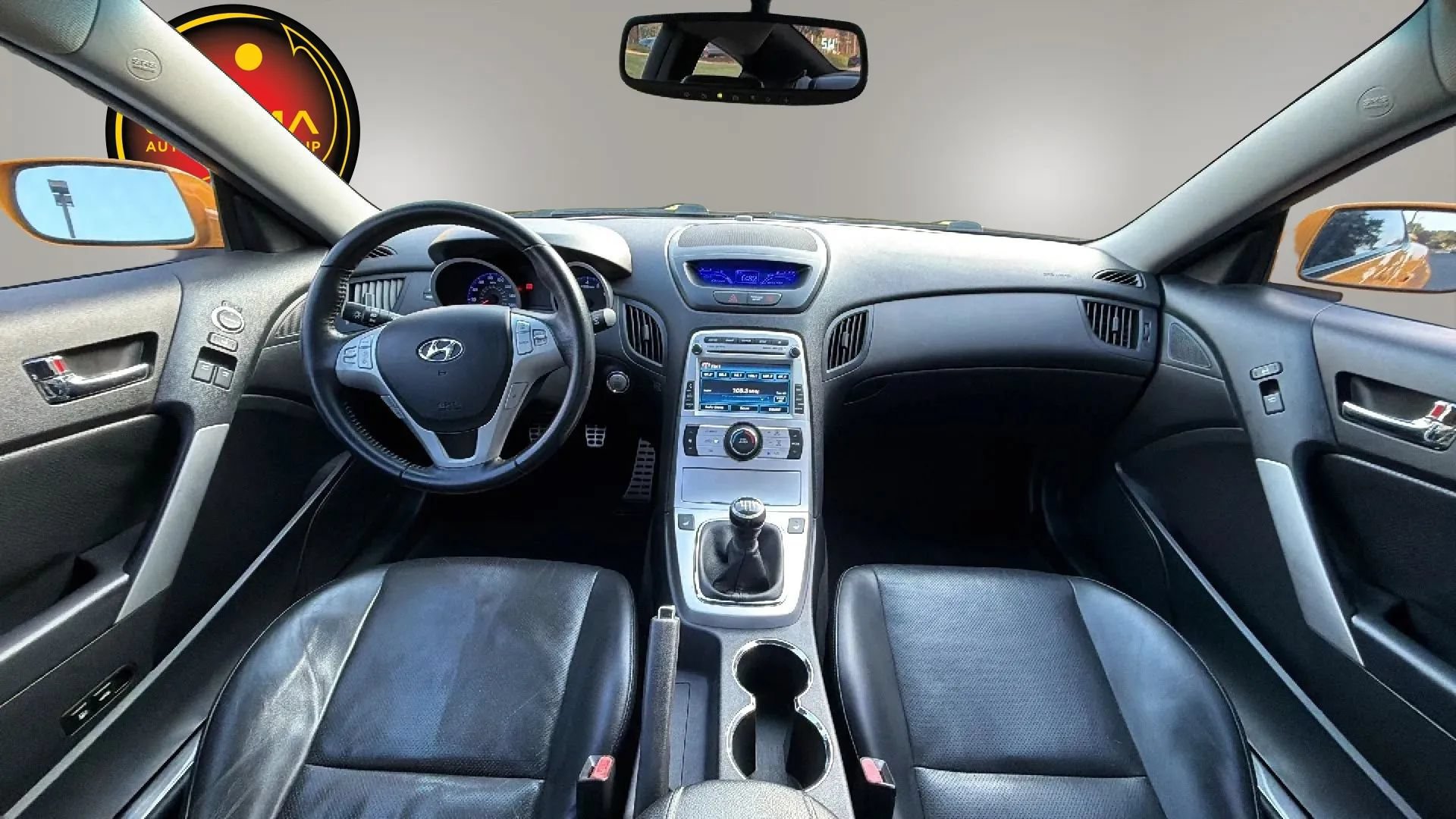 Used 2010 Hyundai Genesis 3.8 RWD image 25