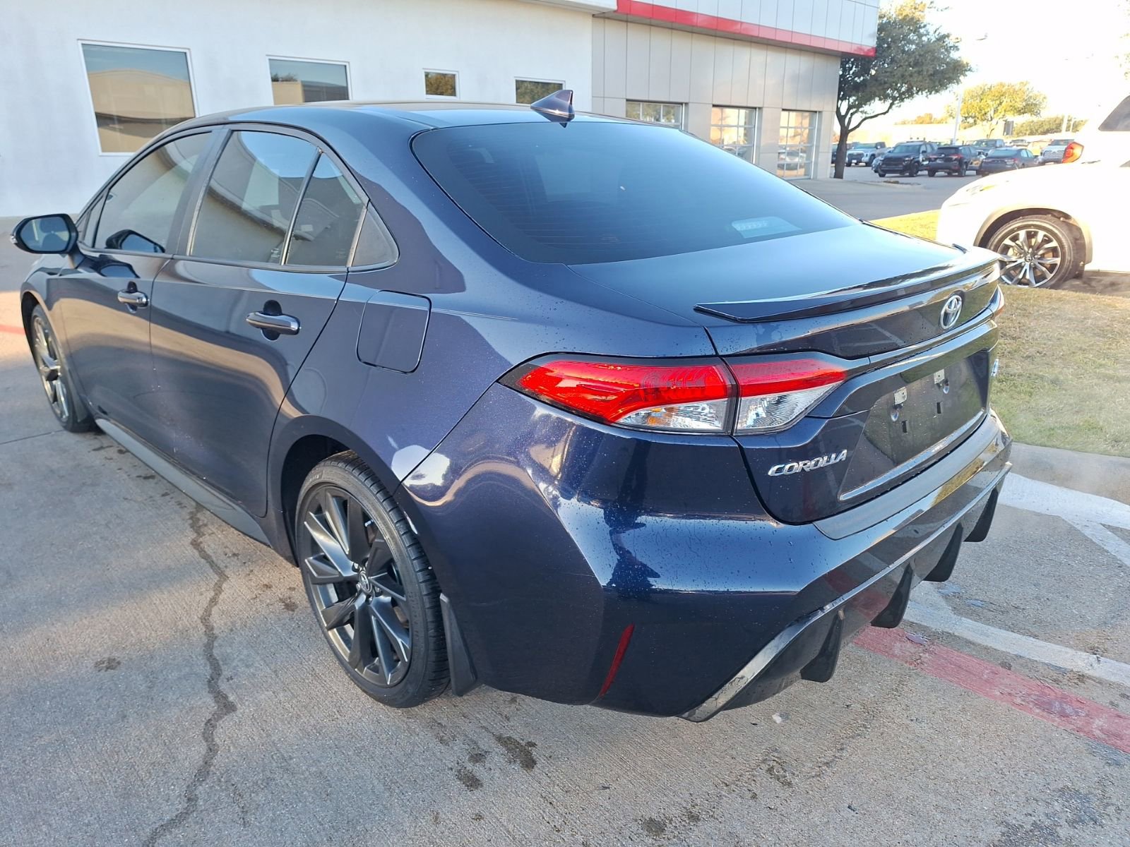 Used 2023 Toyota Corolla SE image 4