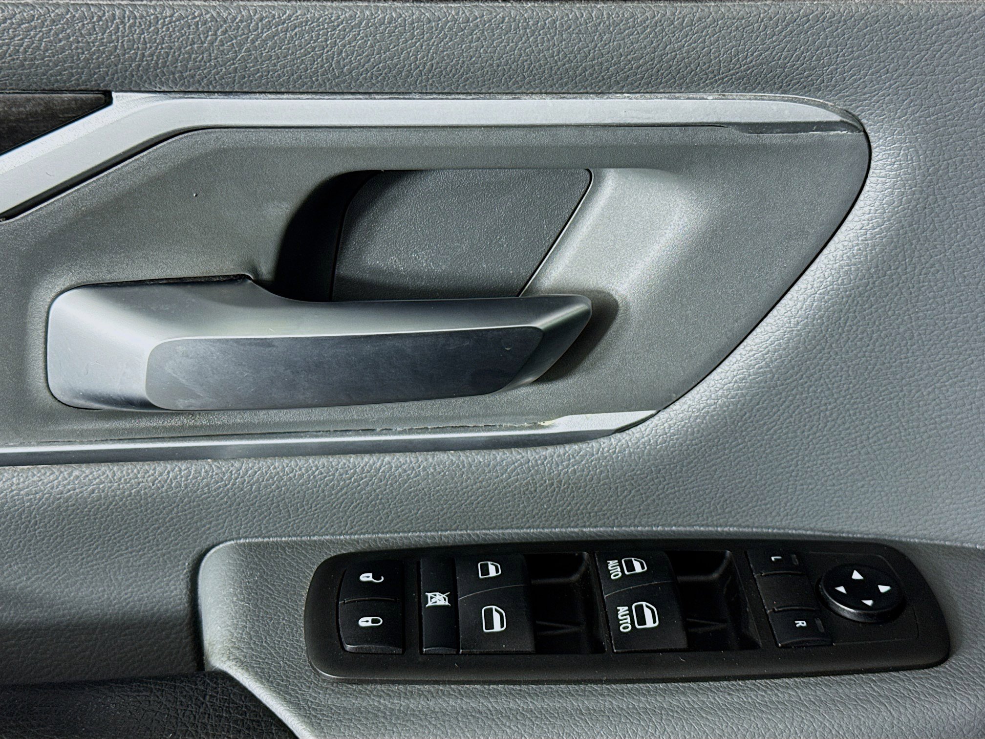 Used 2021 RAM 1500 Big Horn image 23