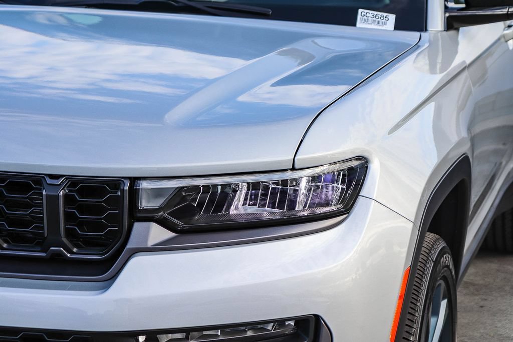 New 2026 Jeep Grand Cherokee Limited AWD/4WD image 5