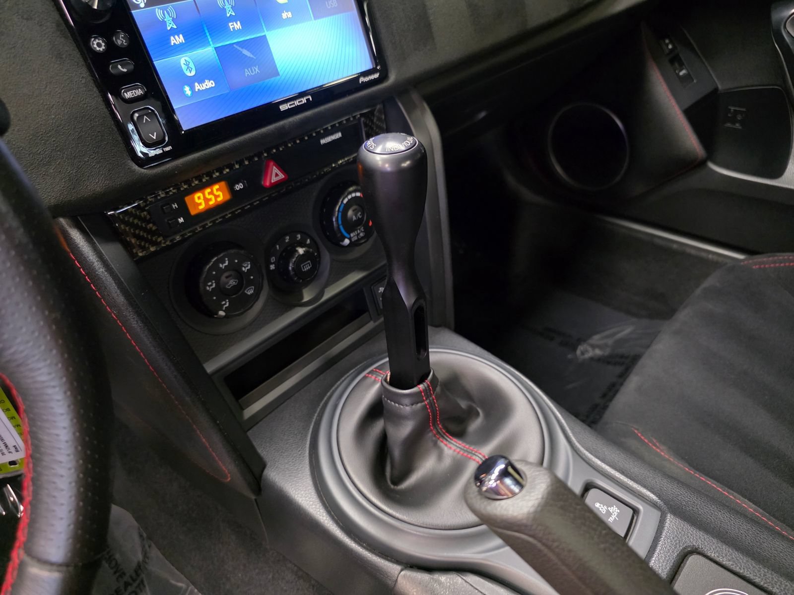Used 2016 Scion FR-S RWD image 27