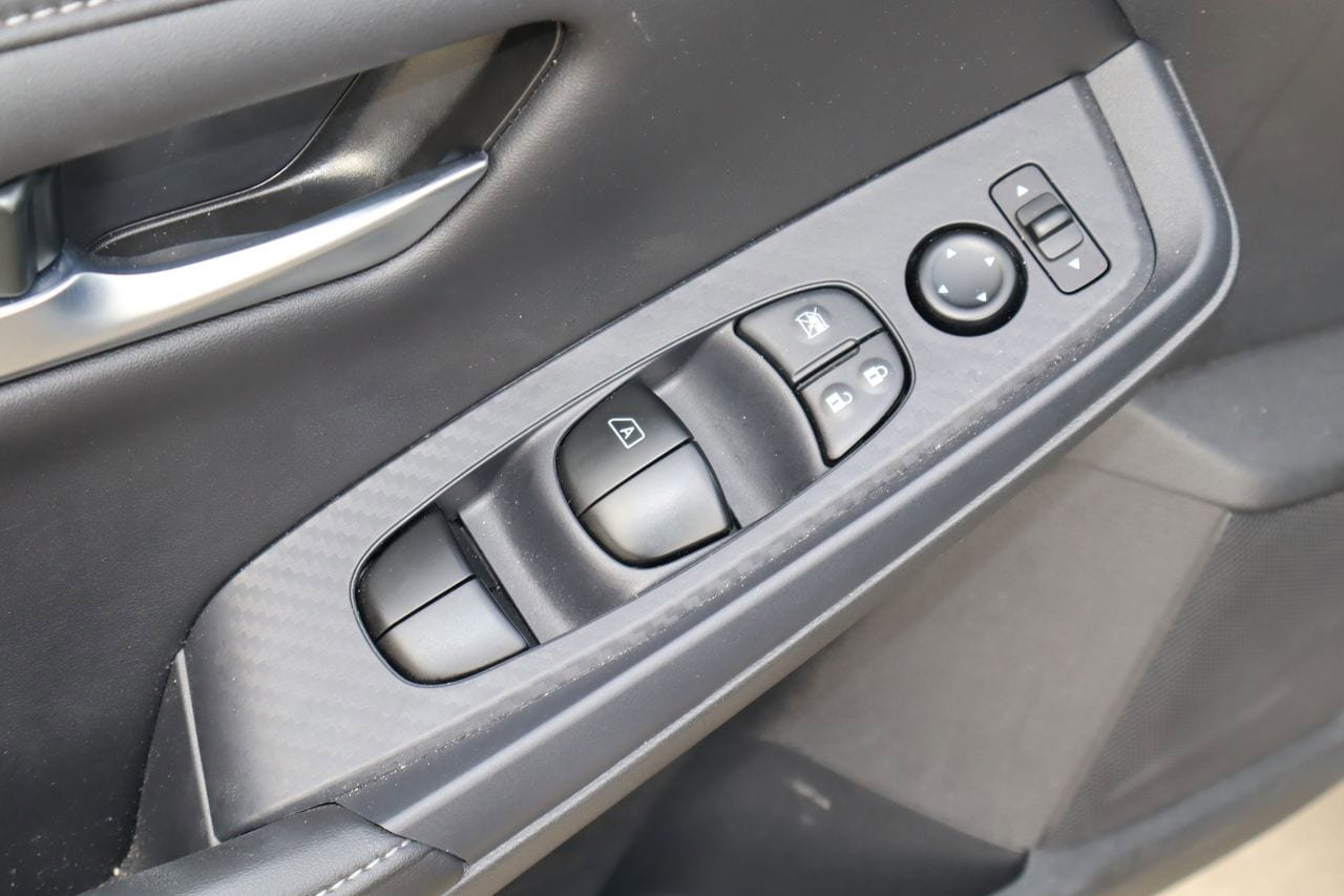 Used 2024 Nissan Sentra SV w/ Lighting Package FWD image 20