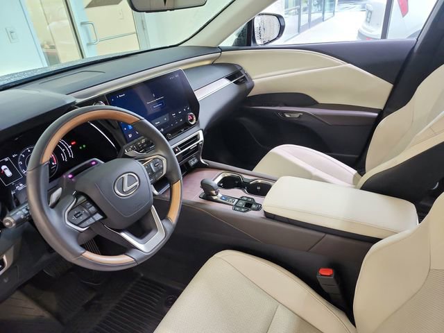 Used 2024 Lexus RX 350 Premium w/ Convenience Package image 11