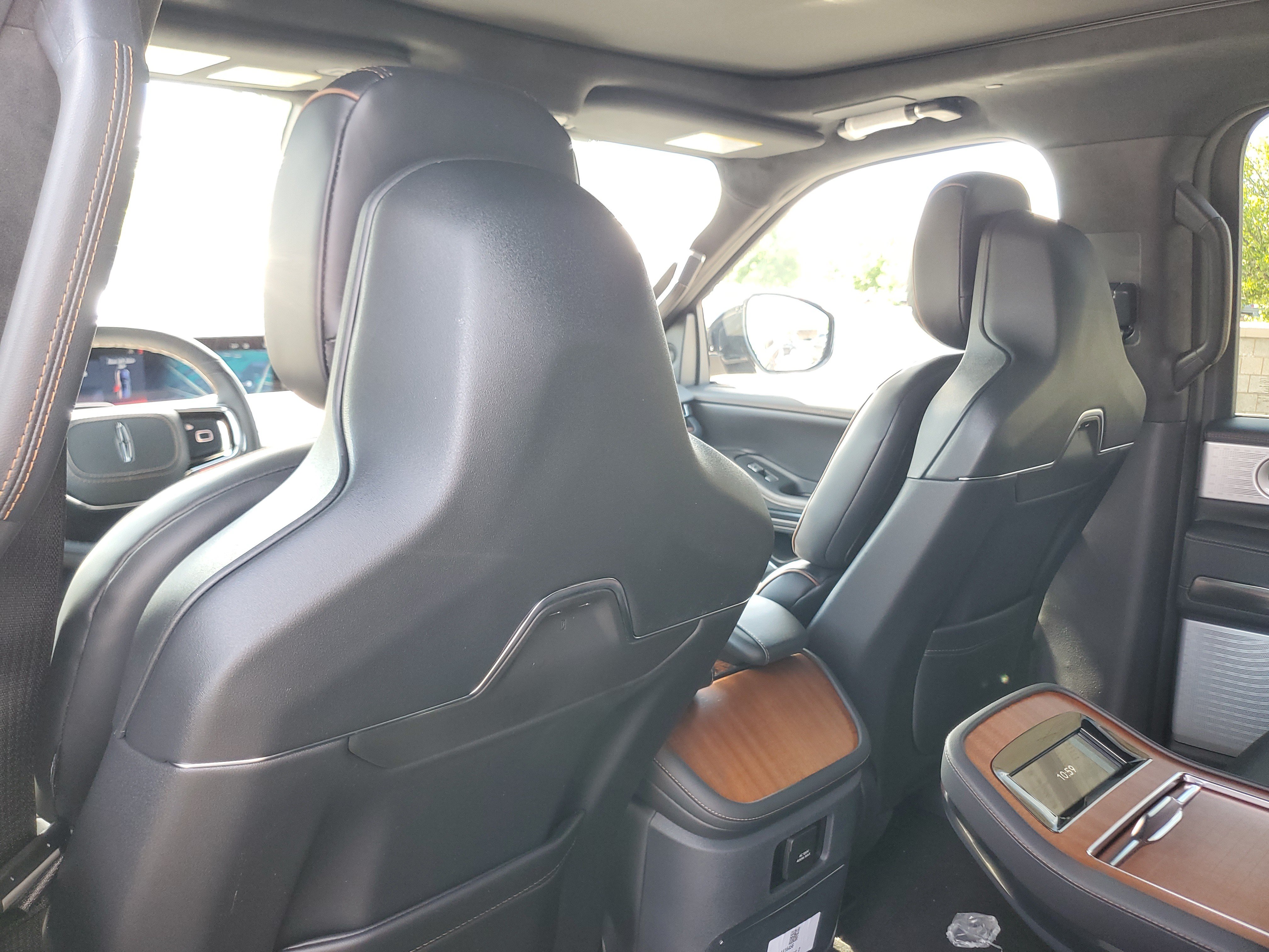 New 2026 Lincoln Navigator Black Label AWD/4WD image 28