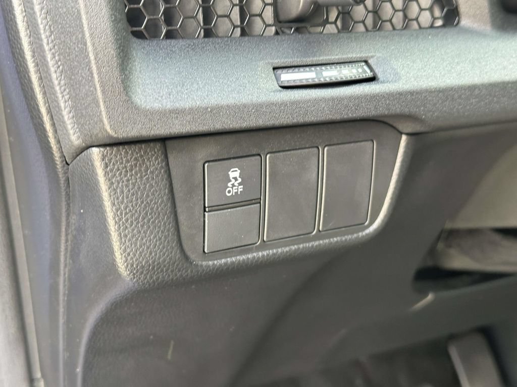 Used 2025 Honda CR-V LX image 17