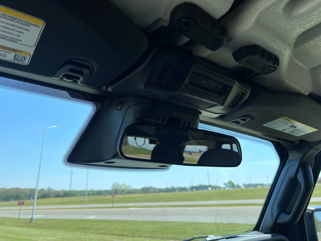 Used 2025 Jeep Wrangler Sahara w/ Safety Group image 23