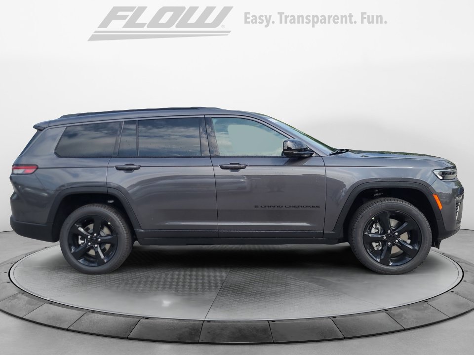 New 2026 Jeep Grand Cherokee L Limited AWD/4WD image 8