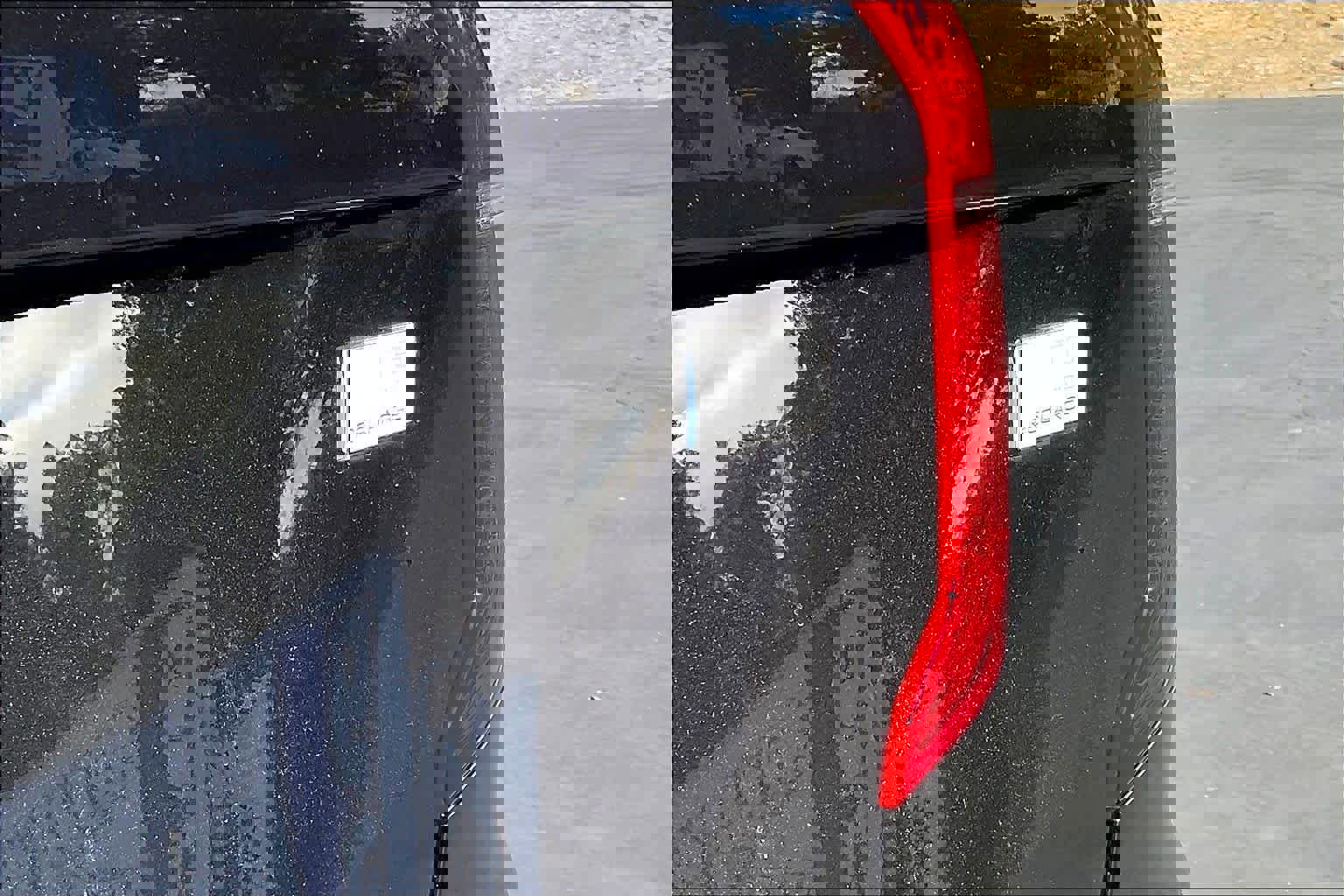 Used 2023 Volvo XC90 T8 Ultimate w/ Lounge Package image 11