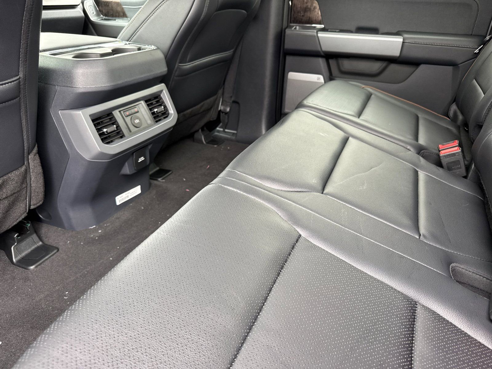 New 2026 Ford F250 Lariat w/ FX4 Off-Road Package image 12