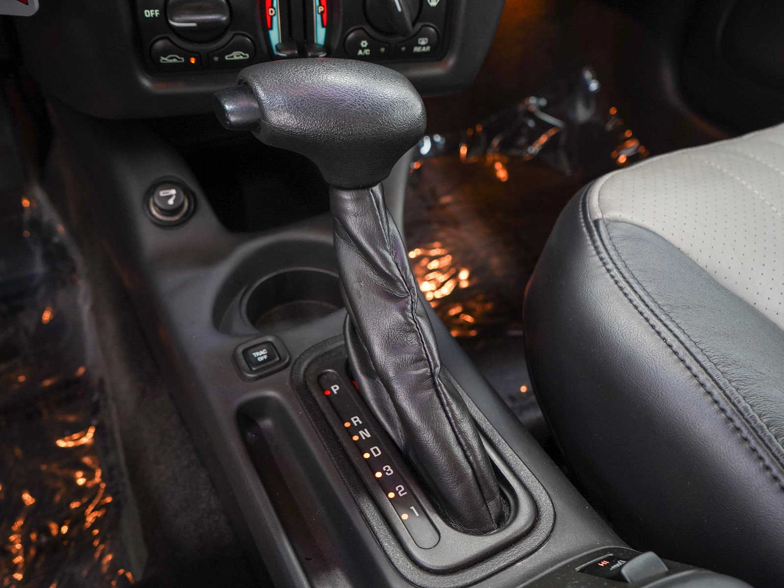 Used 2002 Chevrolet Monte Carlo SS w/ Preferred Equipment Group FWD image 20