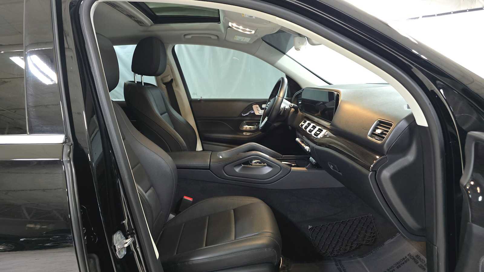 Used 2020 Mercedes-Benz GLE 350 4MATIC image 10