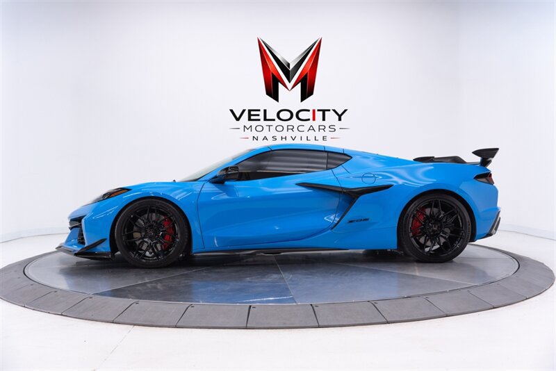Used 2025 Chevrolet Corvette Z06 w/ Battery Protection Package RWD image 9