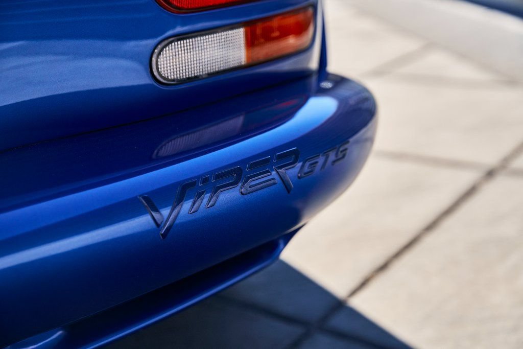 Used 1996 Dodge Viper GTS RWD image 18