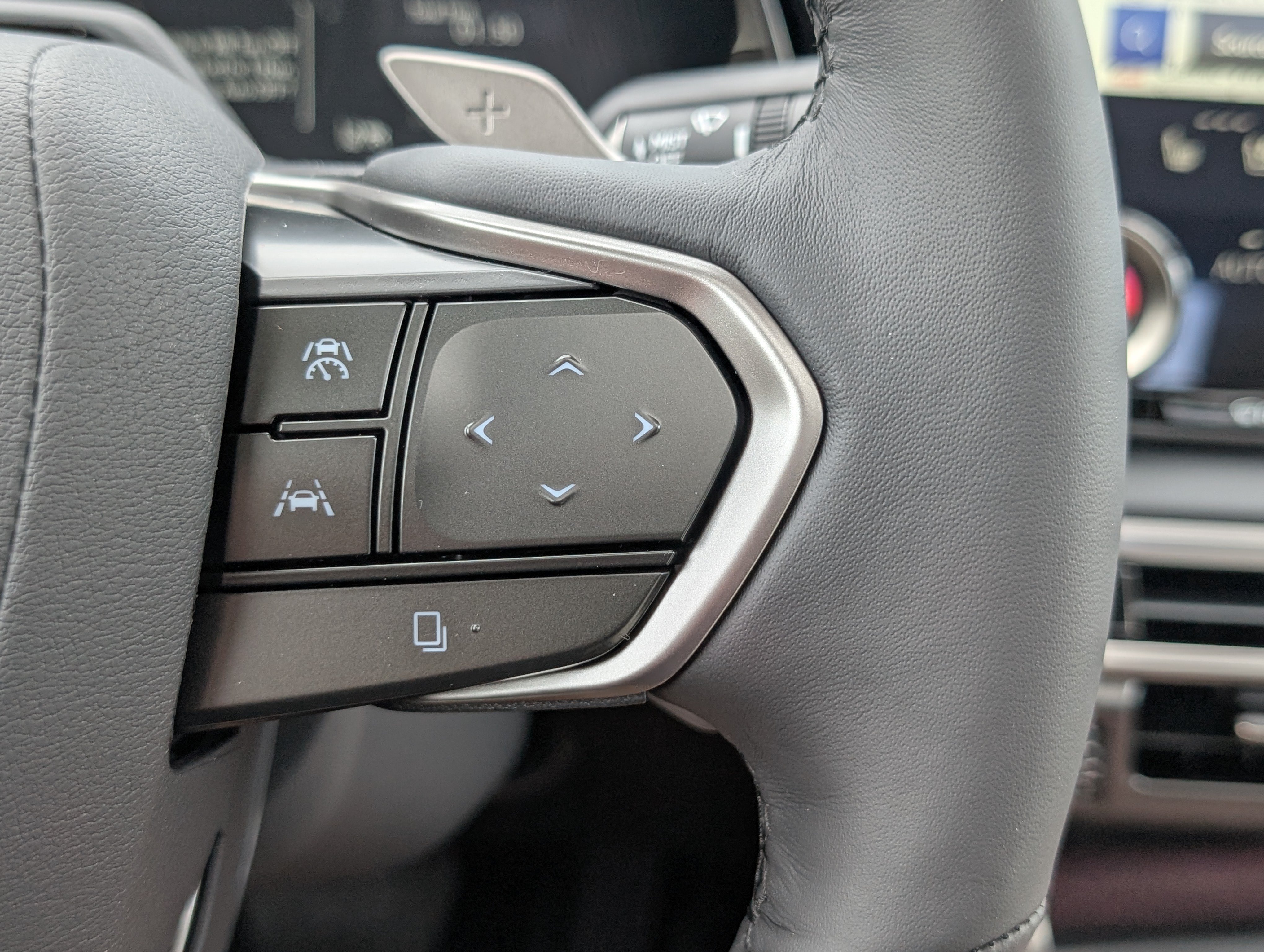 New 2026 Lexus RX 350h AWD/4WD image 22