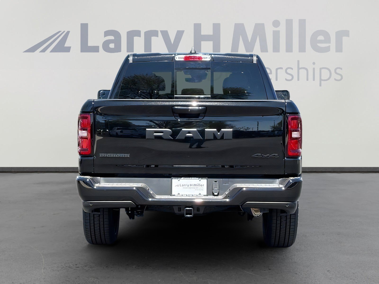 New 2026 RAM 1500 Big Horn AWD/4WD image 5