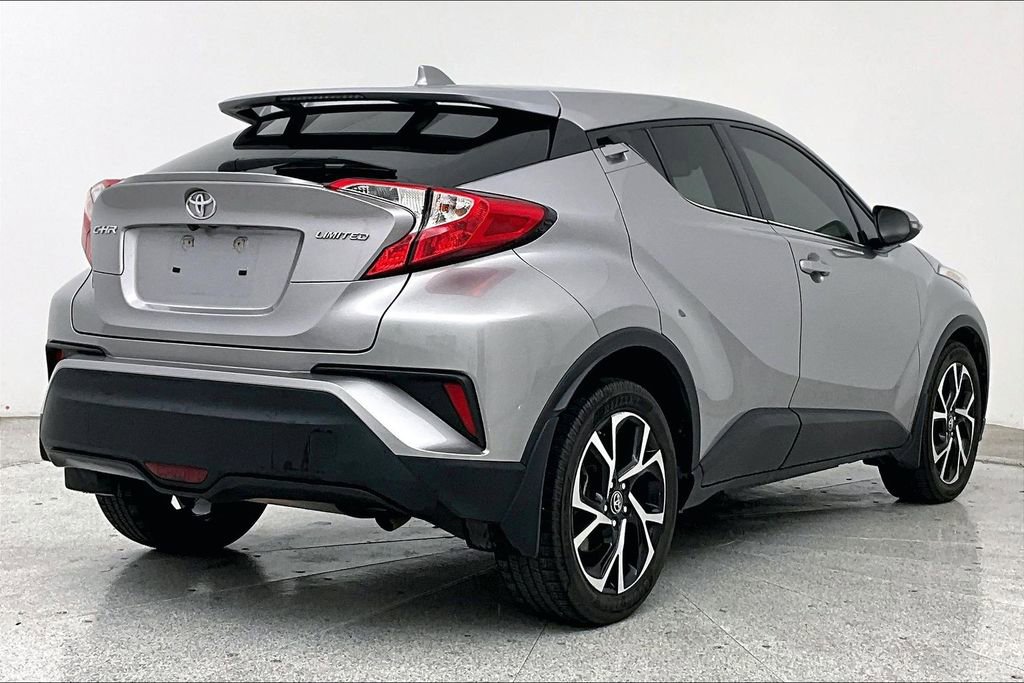 Used 2019 Toyota C-HR Limited image 14