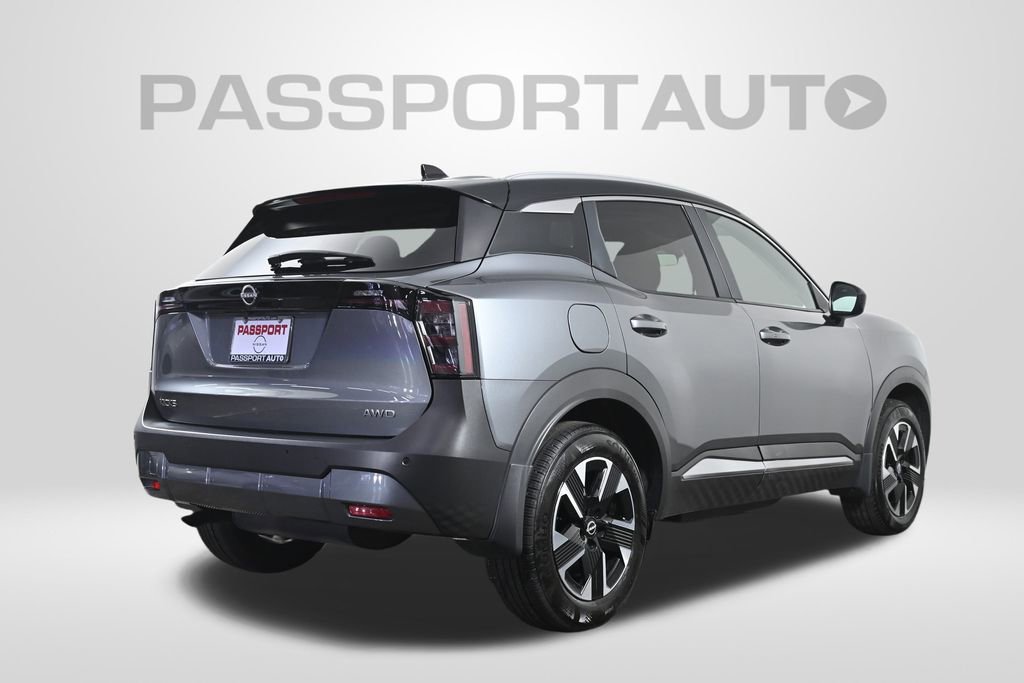 Used 2025 Nissan Kicks SV w/ SV Premium Package image 10