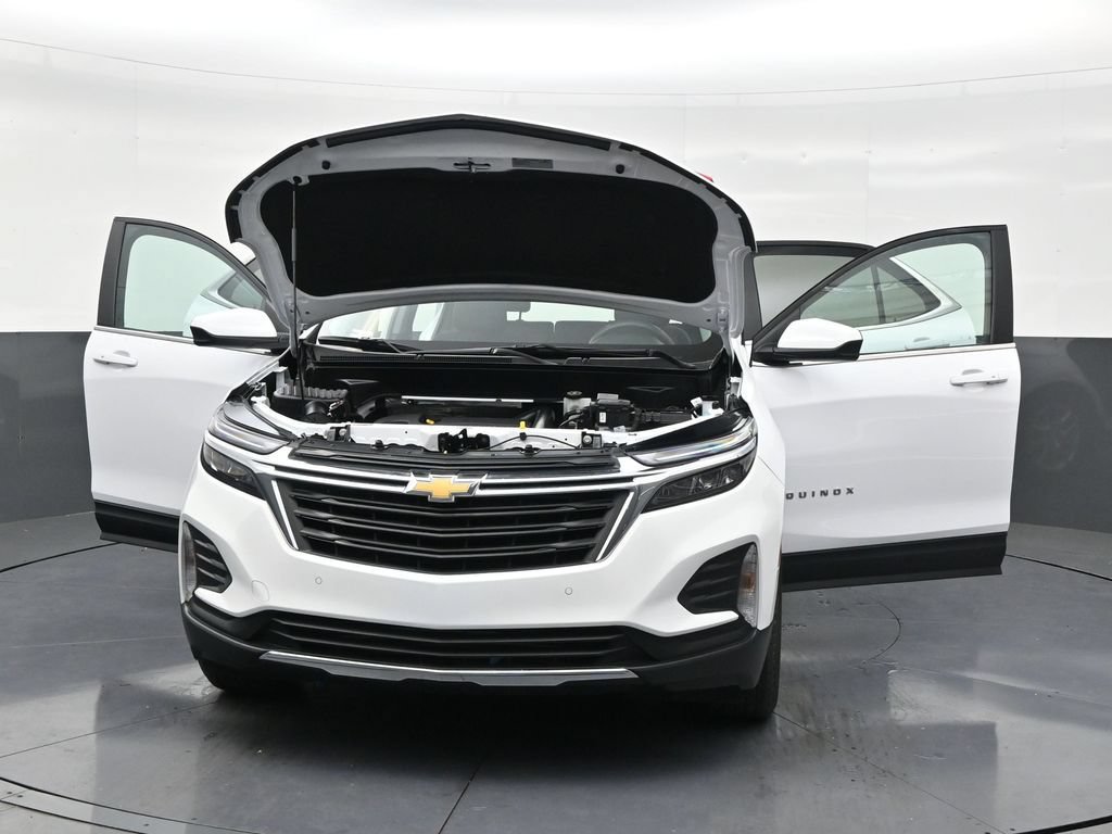 Used 2021 Chevrolet Equinox LT FWD image 30