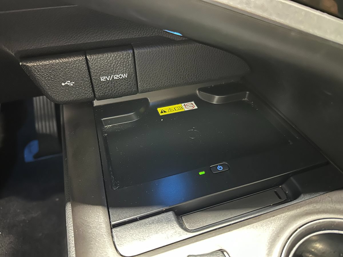 Used 2022 Toyota Camry XSE w/ Carpet Mat Package (TMS) FWD image 33