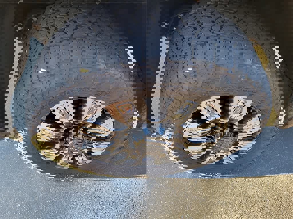 Used 2024 GMC Sierra 2500 Denali w/ Denali Reserve Package image 2