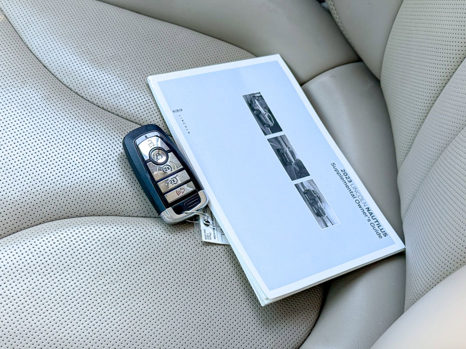 Used 2023 Lincoln Nautilus Reserve w/ Equipment Group 202A image 33