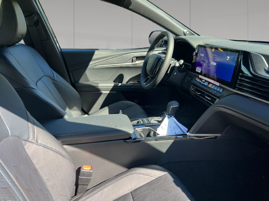New 2026 Toyota Camry XSE w/ Premium Package AWD/4WD image 18