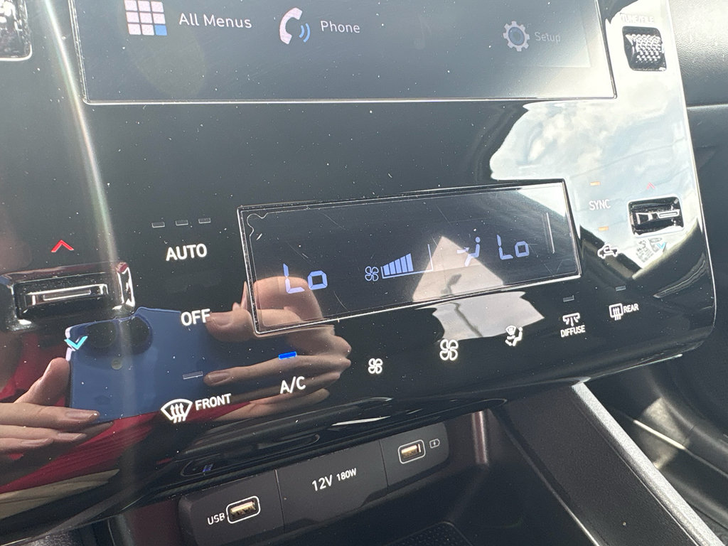 Used 2024 Hyundai Santa Cruz SEL AWD/4WD image 19