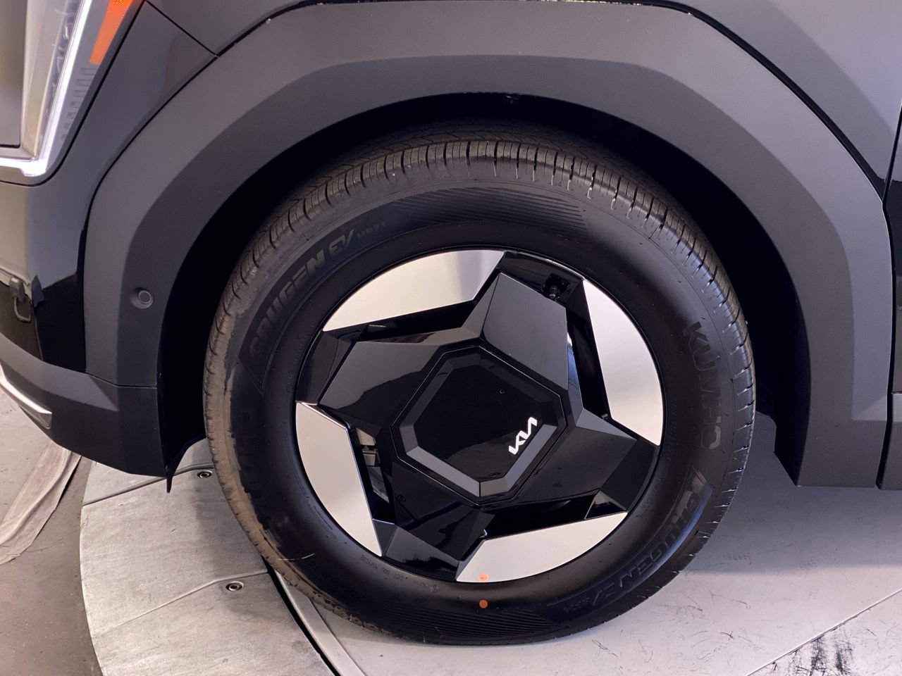 New 2026 Kia EV9 Wind AWD/4WD image 12