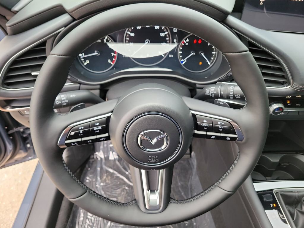 New 2026 MAZDA MAZDA3 Hatchback w/Premium Plus Pkg image 22
